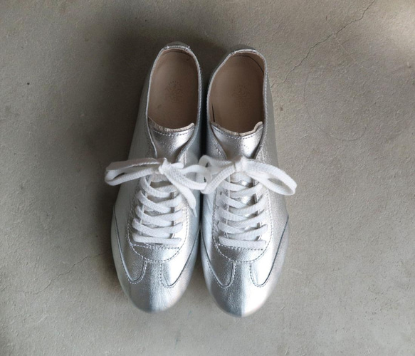 フルハンドメイドのレディースレザースニーカー[ LOCOS ] シルバー