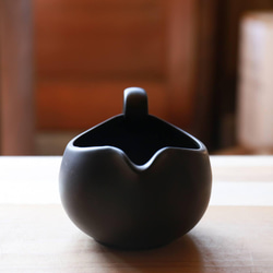 湯冷ましに、お手軽急須としても　愛知県常滑産・玉光窯さんのつくる常滑焼・湯冷まし・300cc 15枚目の画像