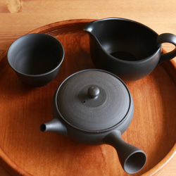 湯冷ましに、お手軽急須としても　愛知県常滑産・玉光窯さんのつくる常滑焼・湯冷まし・300cc 17枚目の画像