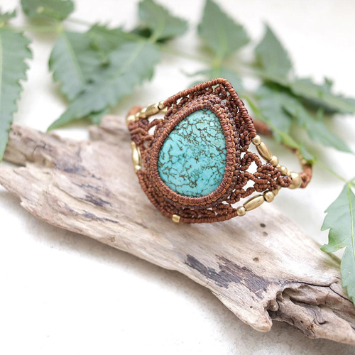 天然ターコイズ （ハイグレードターコイズ）マクラメ編みブレスレット3712