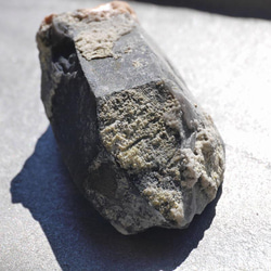 天然石 約74mmモリオン(山東省産) 約116g 天然黒水晶 原石ラフ鉱物テラリウム素材[smr-220308-01] 16枚目の画像