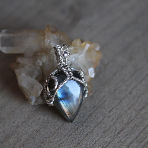 マルチカラーラブラドライト シルバー925 ワイヤーラッピング