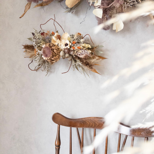 ドライフラワー 壁掛けアレンジメントしめ縄 ドライフラワーの壁掛けアレンジメント/横長スワッグ/横向きスワッグ