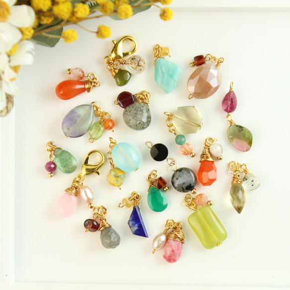 1000円ガチャ】ネックレスチャーム✩.*˚♡ マスクアクセサリー 