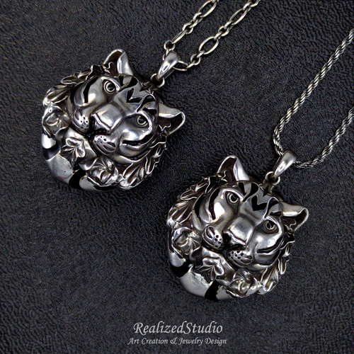 スターリングシルバー　ペンダントとのセット 虎の干支年 | 立体的な虎の頭の形のペンダント - S925 スターリング