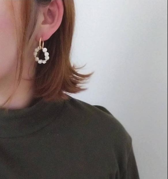 【2way】淡水パールのフープピアス/イヤリング 1枚目の画像