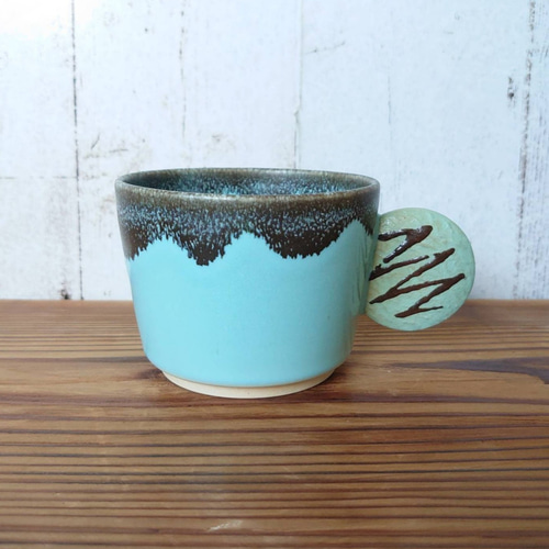 チョコ掛けミントクッキーマグカップ ブラウン/空色 マグカップ tama10