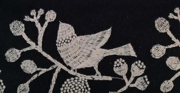【点と線模様製作所】bird garden    8号帆布   ペンケース 『幸福:飛躍』鳥 5枚目の画像