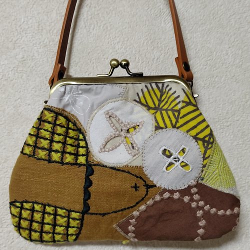 持ち手付き ミナペルホネン 欠片 yellow系がま口ポーチ がま口 m