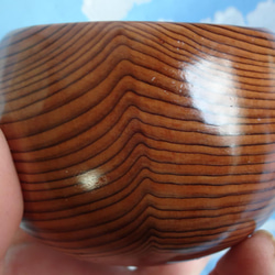 秋田杉の一木彫りコーヒーカップ 9枚目の画像