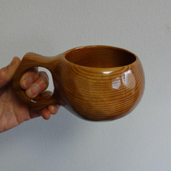 秋田杉の一木彫りコーヒーカップ 3枚目の画像