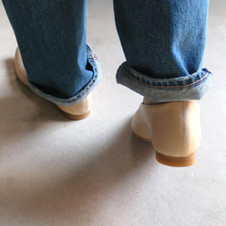 精選【高品質】適合辦公室穿著！米色真皮淺口鞋❄︎日本製❄︎ 第9張的照片