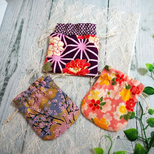 お買得 和61◆ミニまる巾着3枚組◆大人和柄◆ポーチ　ハンドメイド 和柄ミニミニ巾着袋♪ アクセサリーポーチ♪ 3点セット 巾着袋