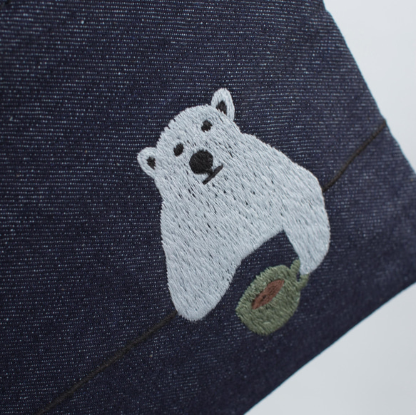 ●熱咖啡小熊刺繡/Sacoche 第6張的照片