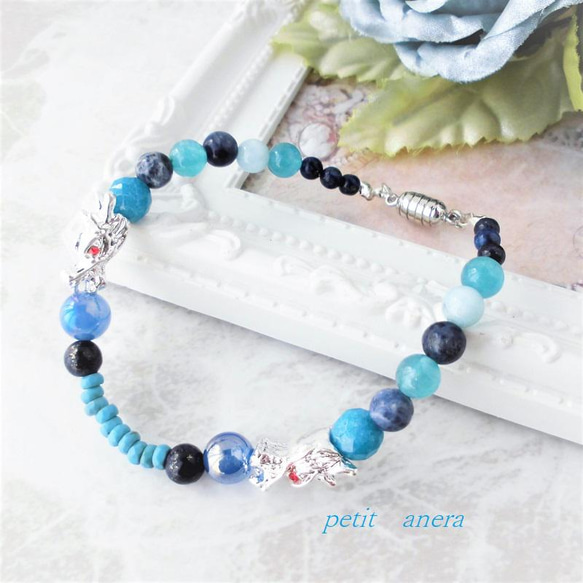 【ペット用アクセサリー】天然石♢鮮やかなブルーのネックレス（SSサイズ） 2枚目の画像