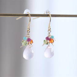 pink chalcedony earring：ピンクカルセドニー×ルビー×カーネリアン　天然石 1枚目の画像