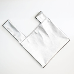 [2 種顏色] 超輕量單把包！ (85g) 由優質銀色純素皮革製成（定制） 第6張的照片