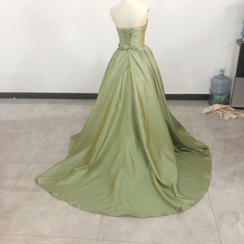 豪華！ カラードレス ピスタチオカラー サッシュベルト ベアトップ  