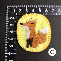 動物たちの刺繡ブローチ 4枚目の画像