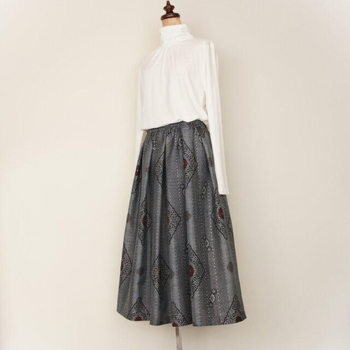 正藍泥染大島紬タックスカート M 菱紋（割り込み絣） フレアスカート