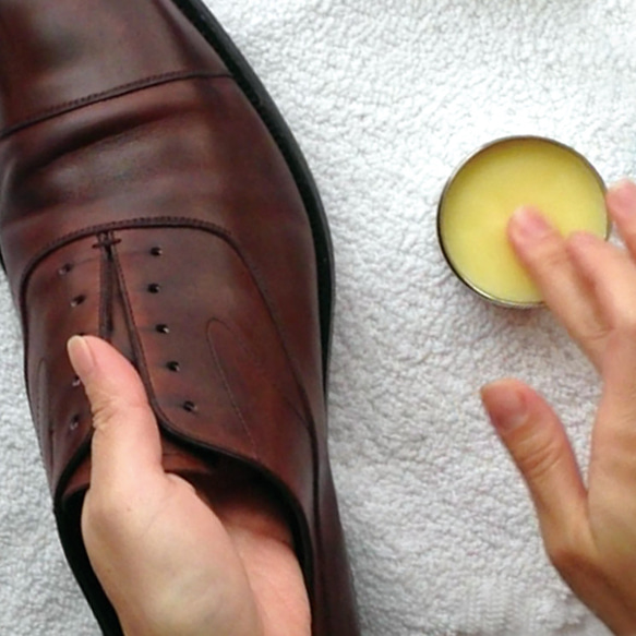 100％天然原料  靴磨き 革・木家具用ケアクリーム "MARIACREMA" Sサイズ 4枚目の画像