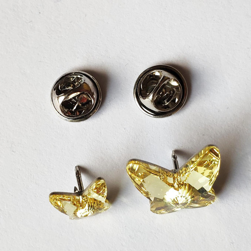 SWAROVSKI❤️✨スワロフスキー✨ピンブローチ 蝶々 SWAROVSKI❤️✨スワロフスキー✨ピンブローチ 蝶々