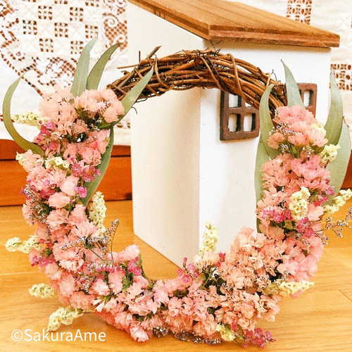 ユーカリとスターチスのリース ナチュラルピンク ユーカリとスターチスのリース ナチュラルピンク