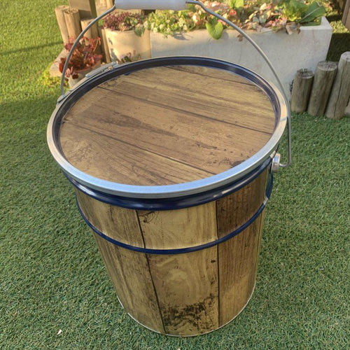 【２セット】　オープンペール缶 20L　キャンプ　薪入れ　テーブルチェア　焚火缶 オープンペール缶 20L リメイクウッド仕上げ 薪入れ テーブル