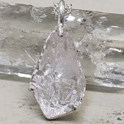 鉱物の表情＊pink quartz 925 pendant 2枚目の画像