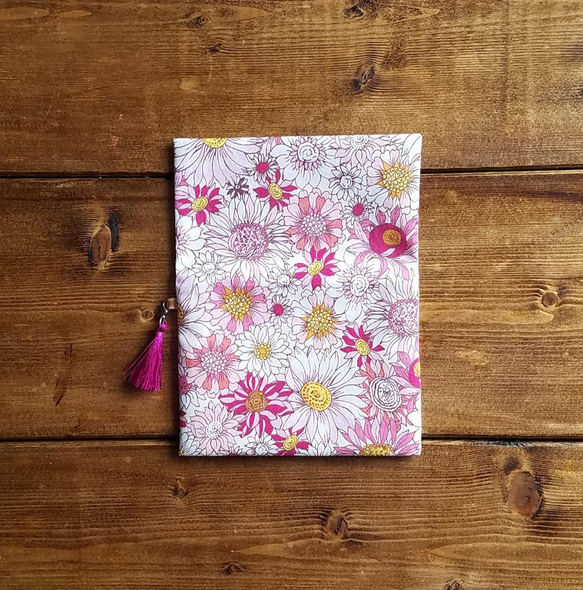 花柄のポケットティッシュケース(ピンク) 3枚目の画像