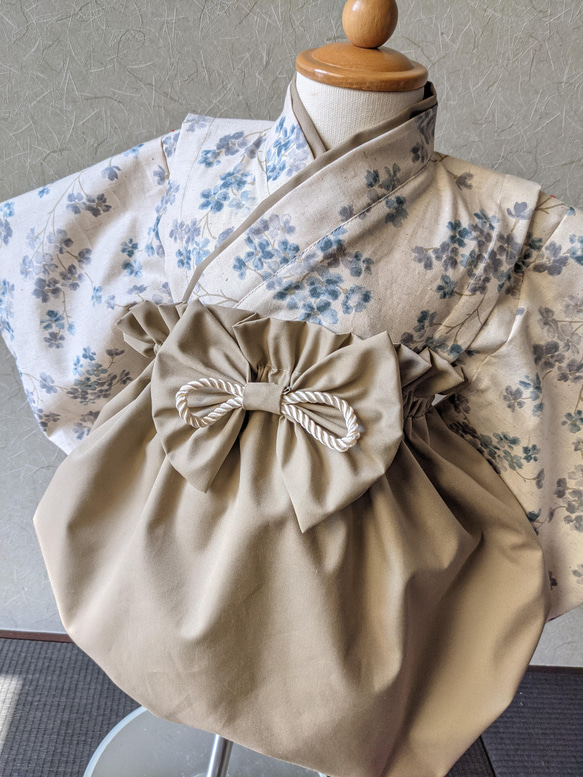 ベビー袴　和モダン✕カフェオレ　花柄　 2枚目の画像