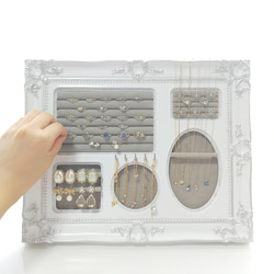 2117純金泊豪華刺繍 タッセル付き正絹収納ボックス 帯リメイク フリー