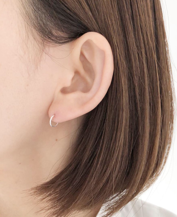 silver925】8mm グリッターキャッチレスフープピアス #142