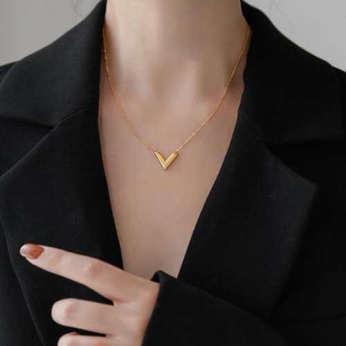 V字デザイン ネックレス 送料無料 v字 ネックレス 316l v ネックレス モチーフ サージカル