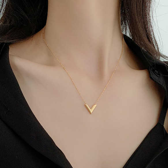 ゴールド V字型ペンダント ネックレス 送料無料 v字 ネックレス 316l v ネックレス モチーフ サージカル