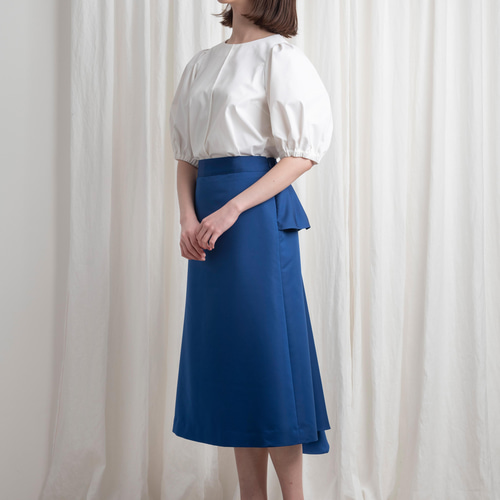 【〜10月15日迄出品終了】OZZ ANGELO バッスルテールラインスカート 10月15日迄出品終了】OZZ ANGELO バッスルテールラインスカート