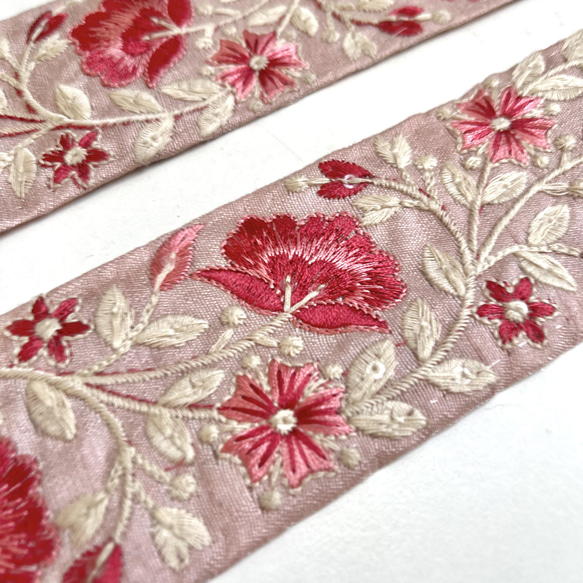 【SALE/50cm】インド刺繍リボン ピンク　シルク　SS381 2枚目の画像