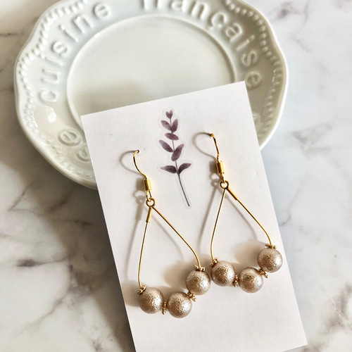 ラブリー♪ハンドメイドピアス(イヤリング)no.408