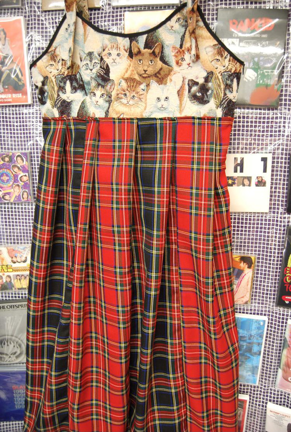 貓紋 gobelin weave x 混合格子格紋喇叭長連衣裙 第6張的照片