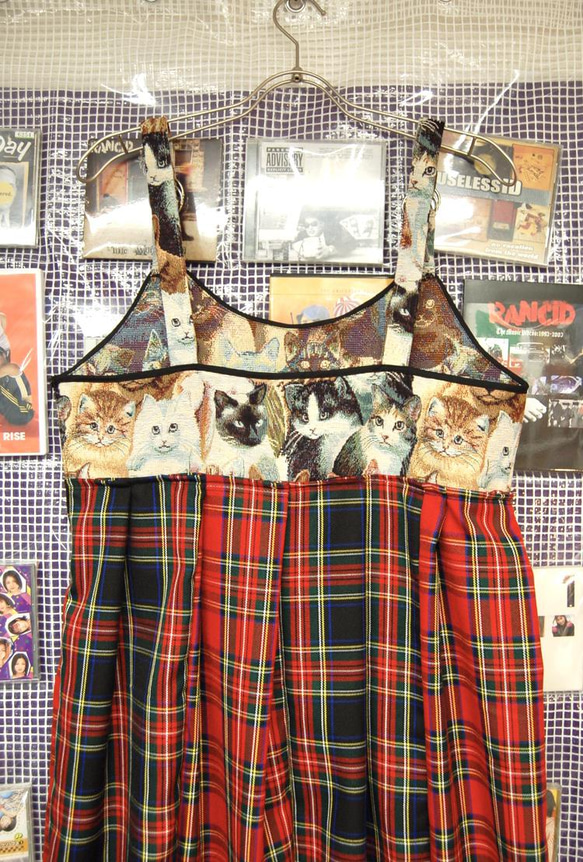 貓紋 gobelin weave x 混合格子格紋喇叭長連衣裙 第8張的照片