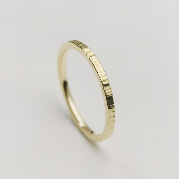 縦槌目 真鍮フラットリング 1.5mm幅 VERTICAL｜BRASS RING｜699 4枚目の画像