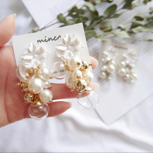 ハンドメイドピアス3028