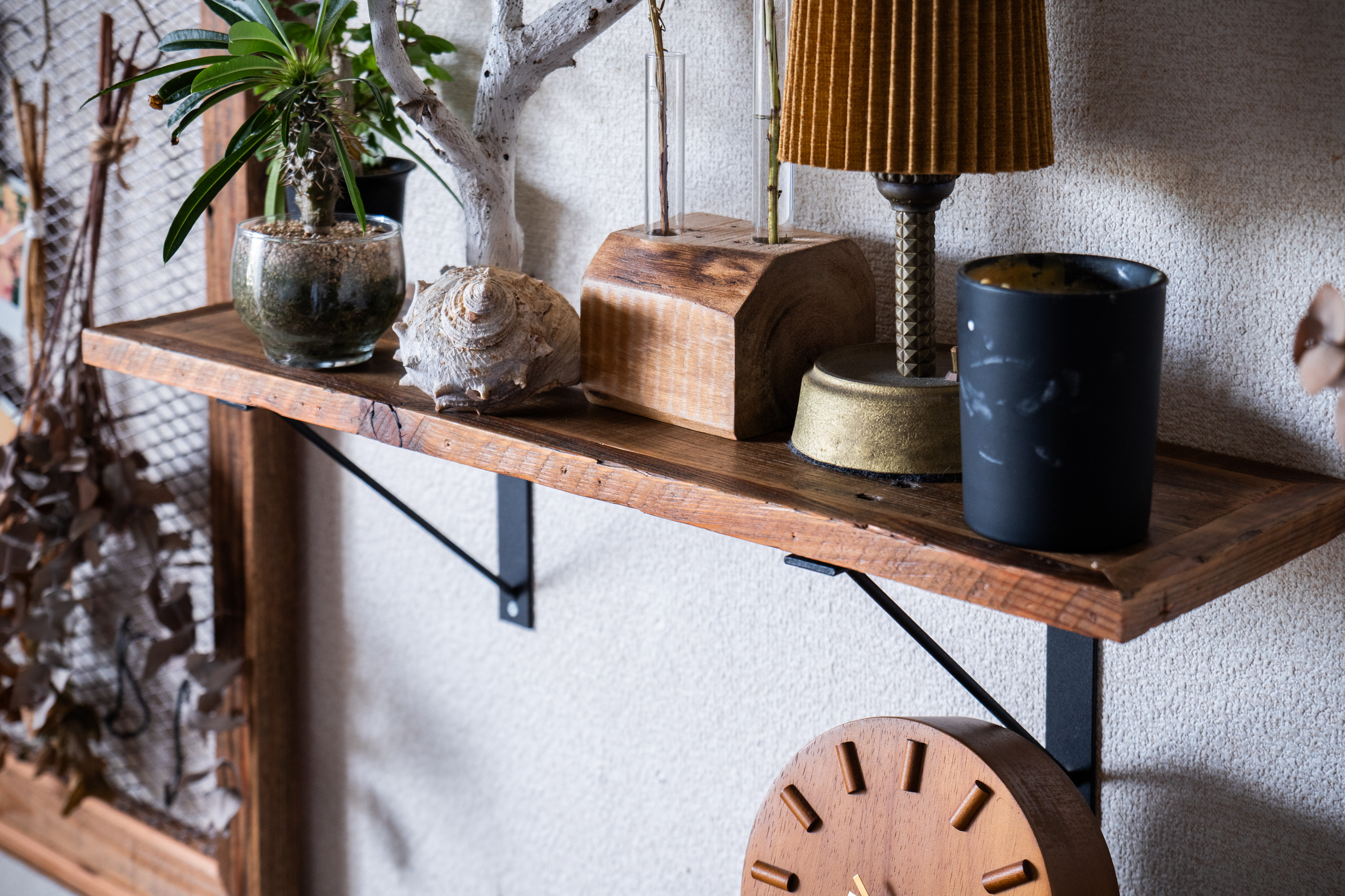 【受注製作｜90×20ｃｍ／ウォールシェルフ】パレット材再利用｜サイズオーダー｜飾り棚｜壁面収納｜ディスプレイ｜観葉植物