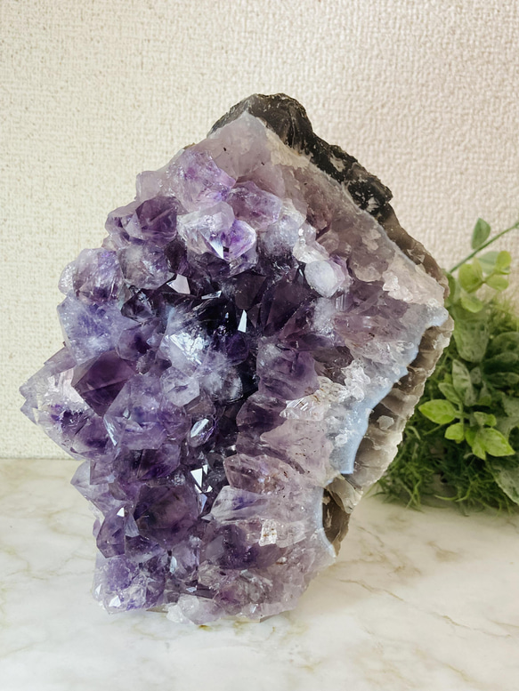 愛の守護石✨レインボー　ゲーサイト内包　アメジスト　クラスター 愛の守護石✨レインボー ゲーサイト内包 アメジスト クラスター 【公式