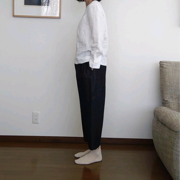 岡山デニムのゆったりたっぷりパンツ　ネイビー 3枚目の画像