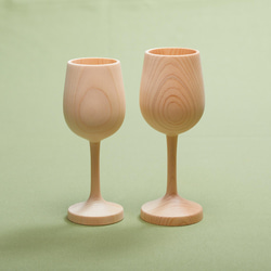 ひのき酒が楽しめる ワイングラス風ぐい呑 セット 父の日 京都ひのき 職人手作り 1枚目の画像