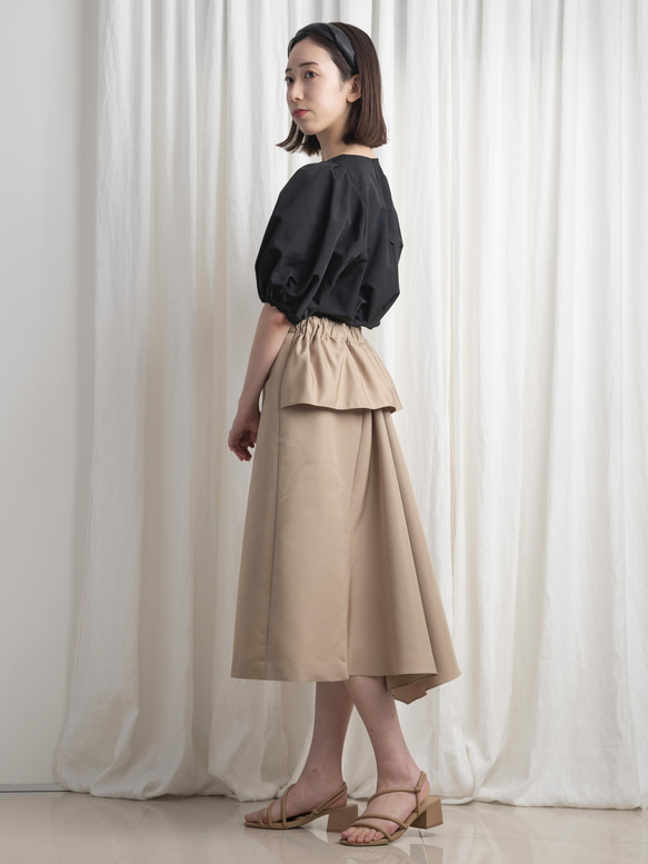 【〜10月15日迄出品終了】OZZ ANGELO バッスルテールラインスカート 10月15日迄出品終了】OZZ ANGELO バッスルテールラインスカート