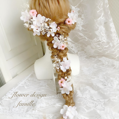 桜 髪飾り 人気No. 1 ✧ 桜色 × ホワイト ｜ 編みおろしヘア ハーフ