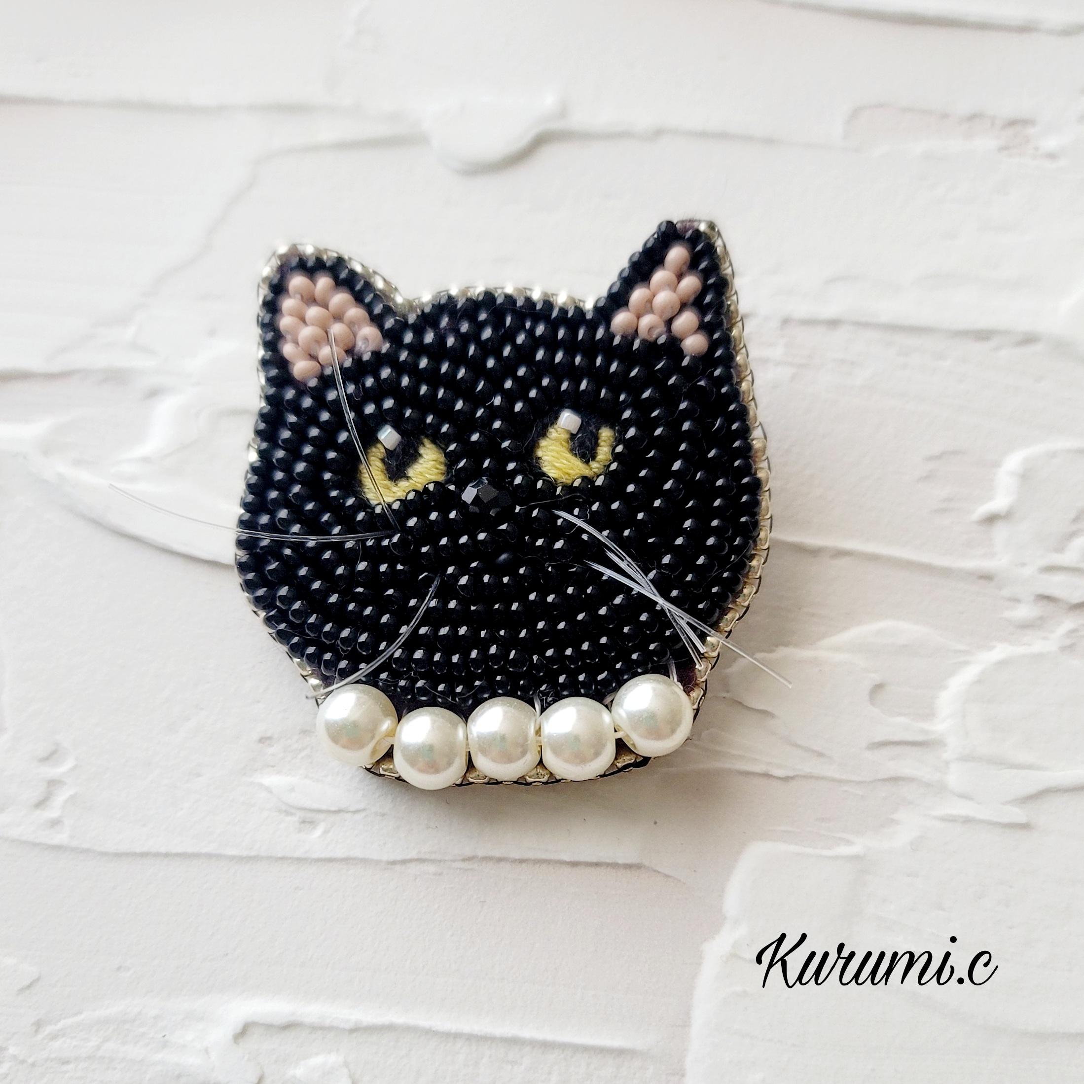 ✿黒にゃんこ✿　刺繍ブローチ4点 人気沸騰】 黒ねこのビーズ刺繍ブローチ | Usamaki その他 - その他