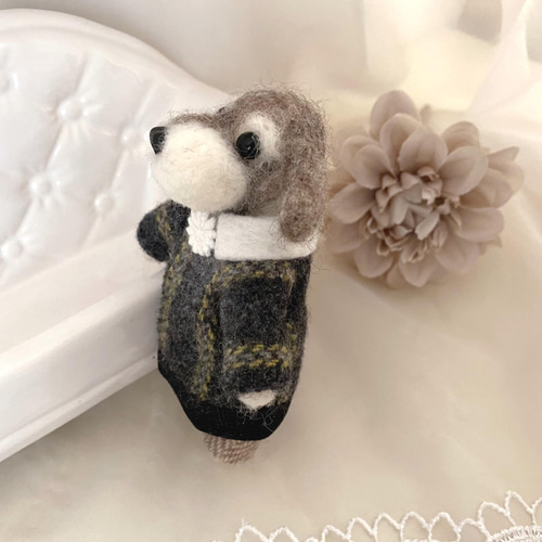 おめかしシュナちゃん 羊毛フェルト 羊毛フェルト犬 シュナウザー 愛犬